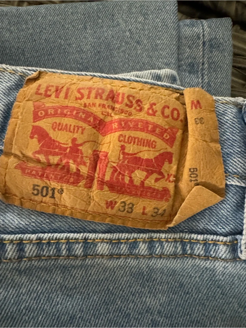 Levis straight leg